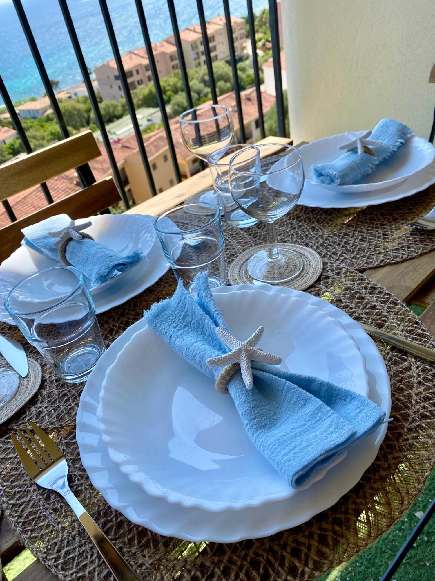 Vue Exceptionnelle !! Bien Calme Et Lumineux Sur La Prestigieuse Route Des Sanguinaires A Ajaccio Ajaccio (Corsica)