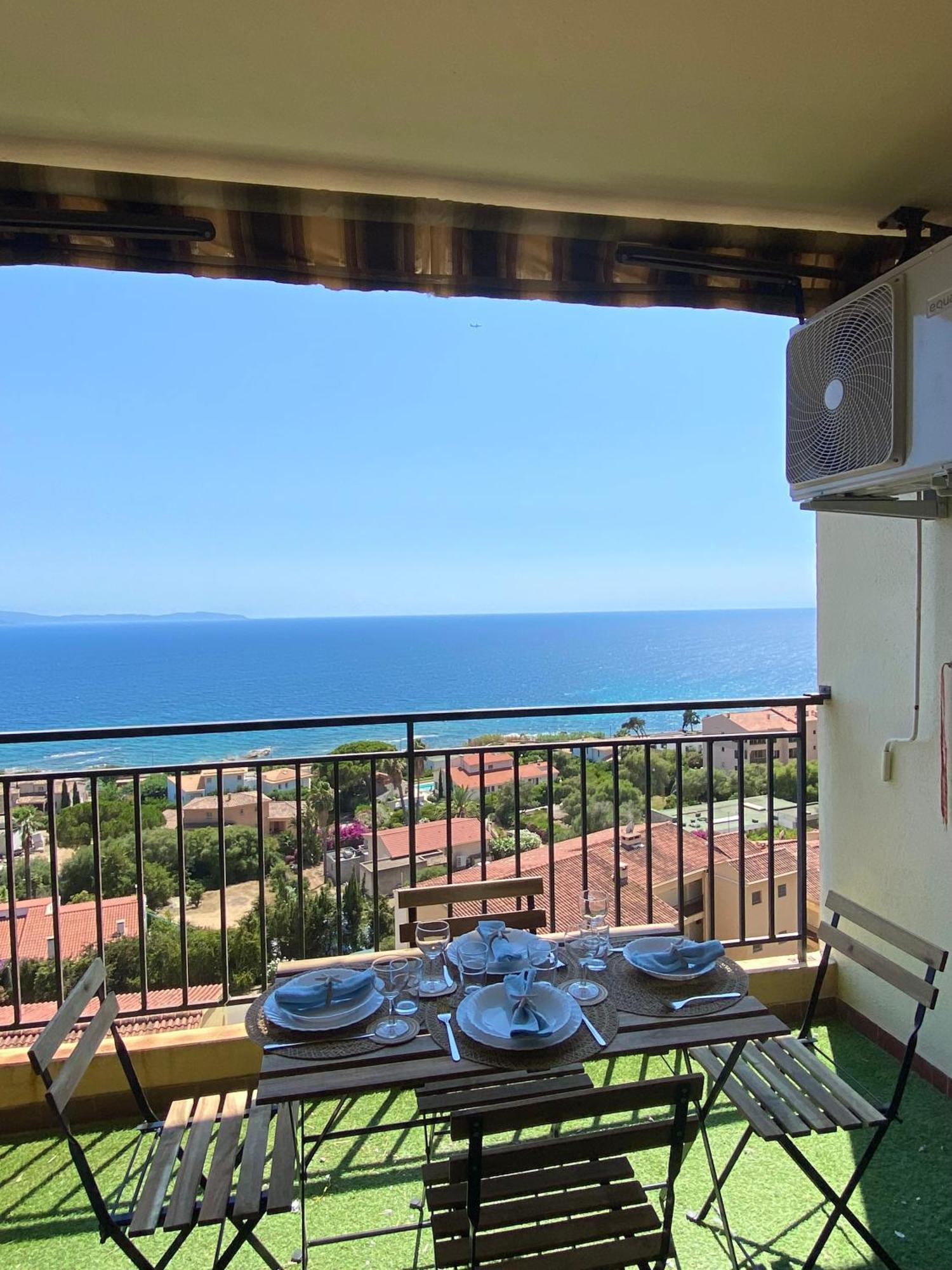 Apartment Vue Exceptionnelle !! Bien Calme Et Lumineux Sur La Prestigieuse Route Des Sanguinaires A Ajaccio